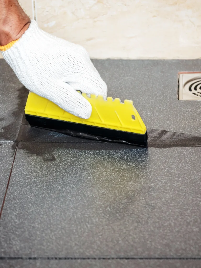 Großformatiger Fliesenboden im Wohnbereich in Mannheim